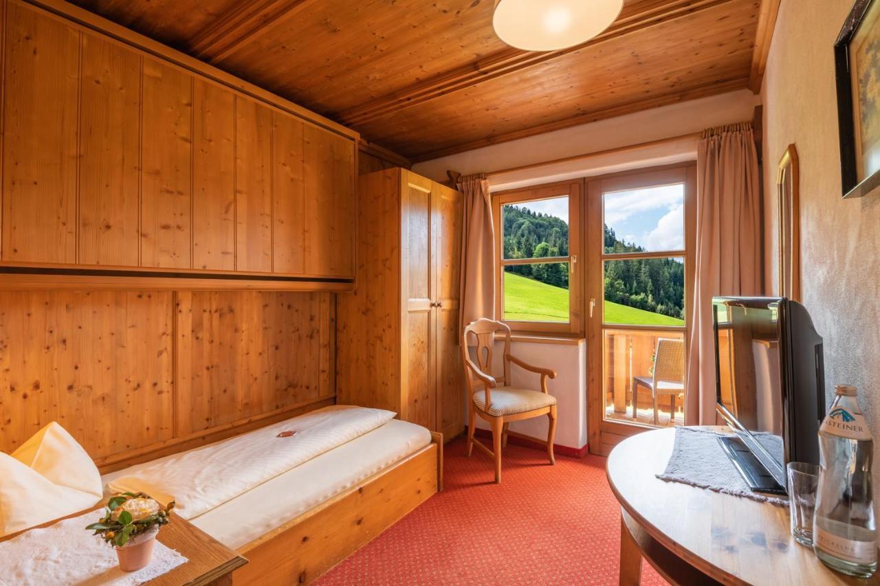 Hotel Willms Am Gaisberg Kirchberg en Tyrol Chambre photo