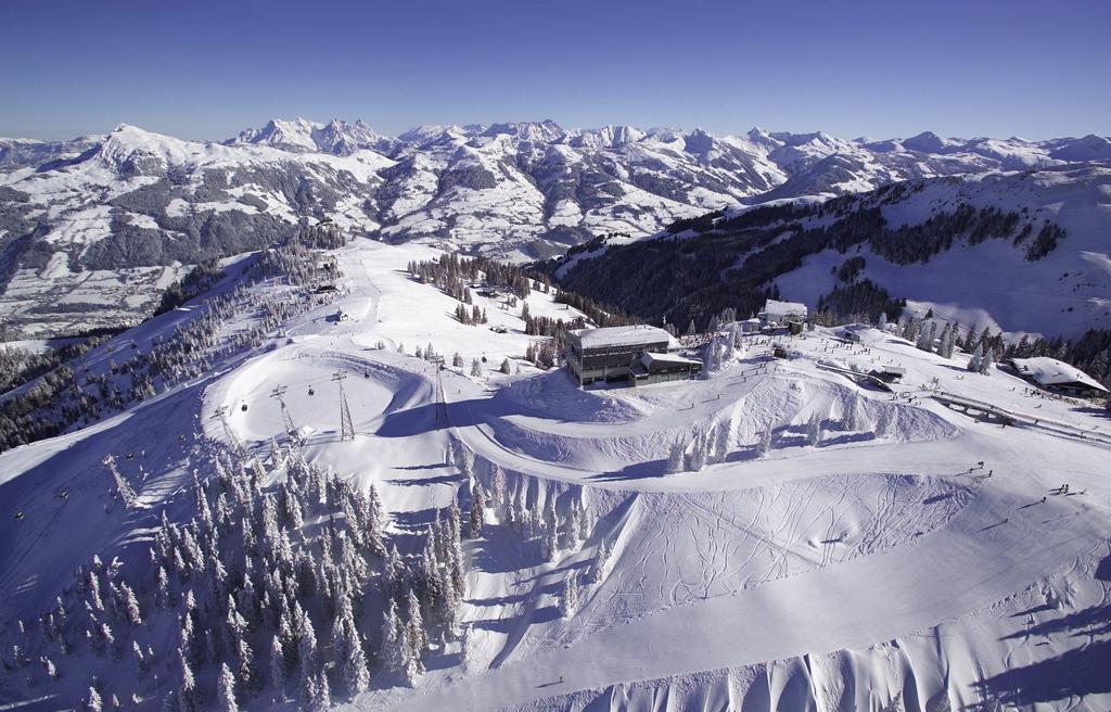 Hotel Willms Am Gaisberg Kirchberg en Tyrol Extérieur photo